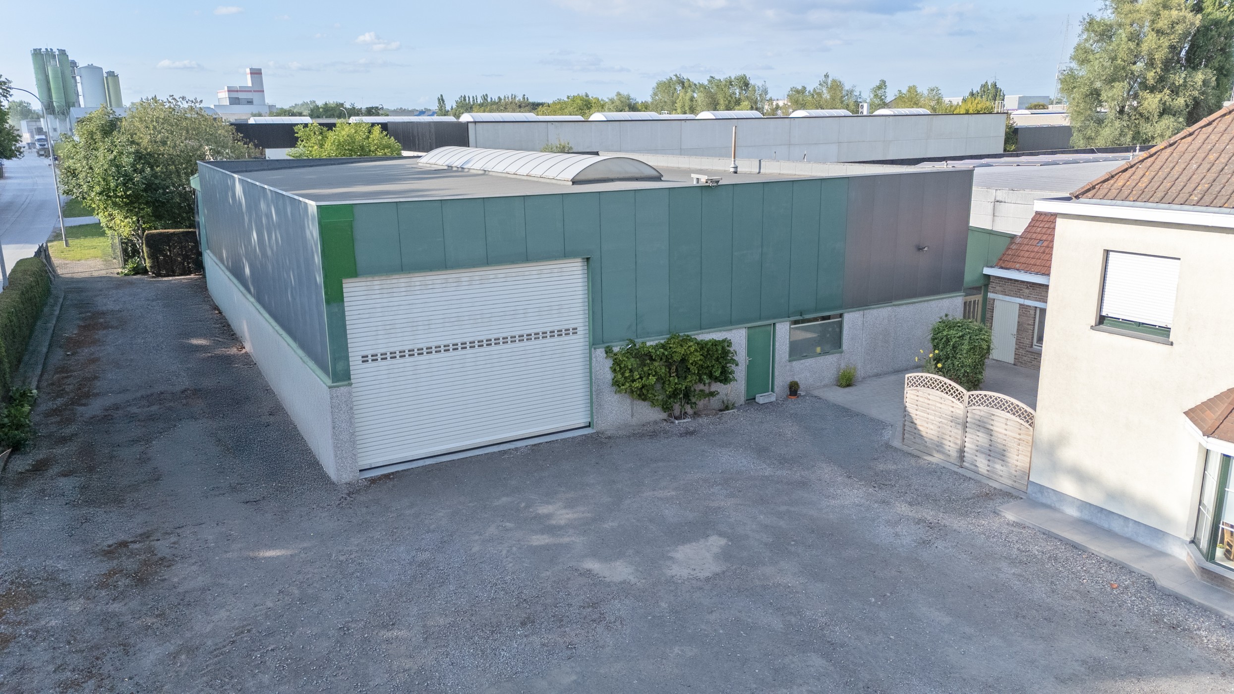 Bedrijfsgebouw met magazijn 548m² en woning 258m² in Oudenaarde - vlakbij N60 - photo 3