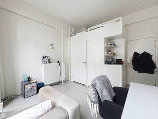 Markgravestraat 9: Moderne gemeubelde studentenkamer nabij Universiteit. Enkel voor studenten zonder domicilie. - Inclusief EGW & Internet -...