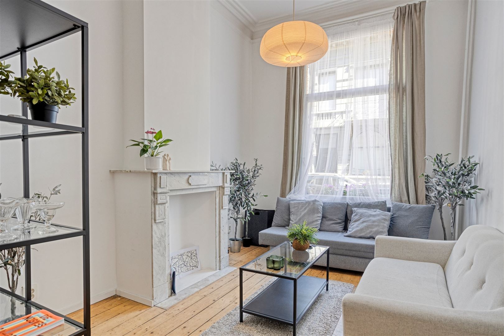 Commercial for sale in Antwerp with 6 bedrooms - photo 4