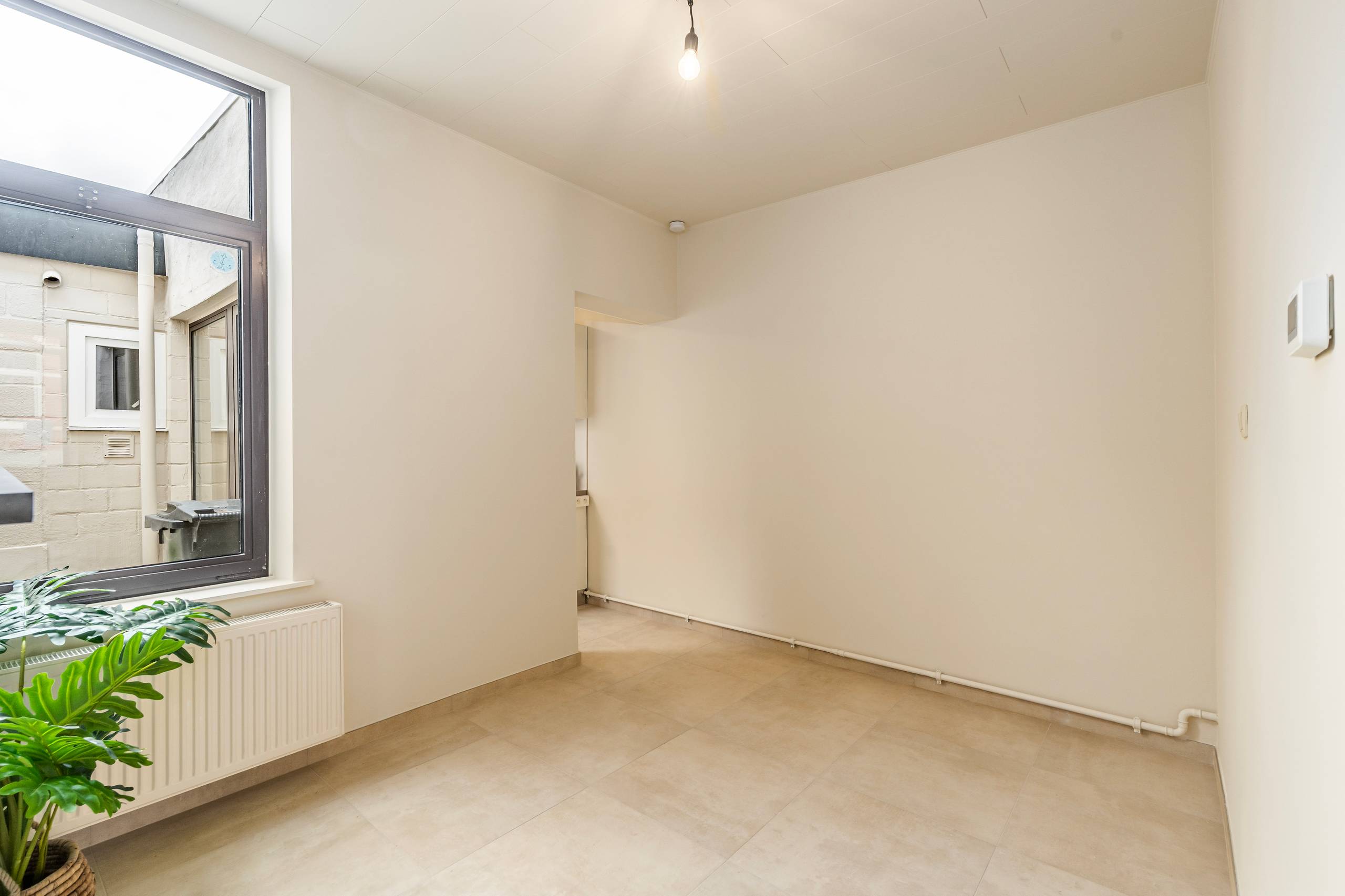 Gerenoveerde stadswoning met 3 slaapkamers &amp; terras in Aalst - foto 5