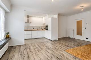 Contacteer Frederik voor een afspraak op het rechtstreeks nummer 0468 15 17 75 of mail naar Frederik@bellesvastgoed.be. Tot snel! Dit instapklaar...