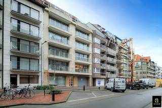 Cet appartement lumineux bénéficie d'un emplacement agréable à quelques pas de la plage Albert et de la place Rubens, avec à l'avant une...