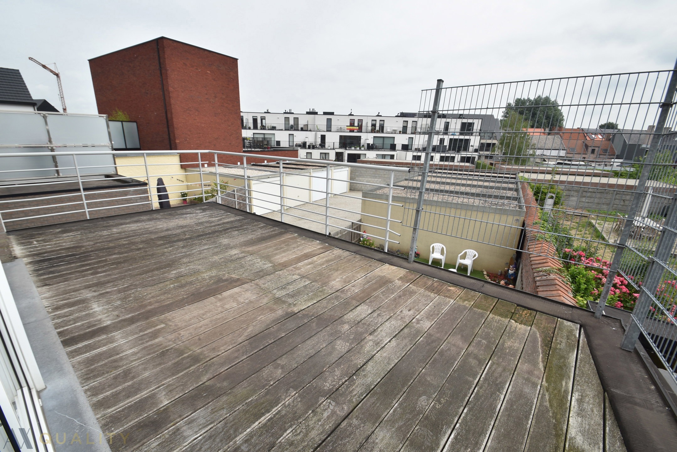 Centraal gelegen 1-slpk-apt met groot terras van 20 m², lift, vrij vanaf 01/12 - foto 5