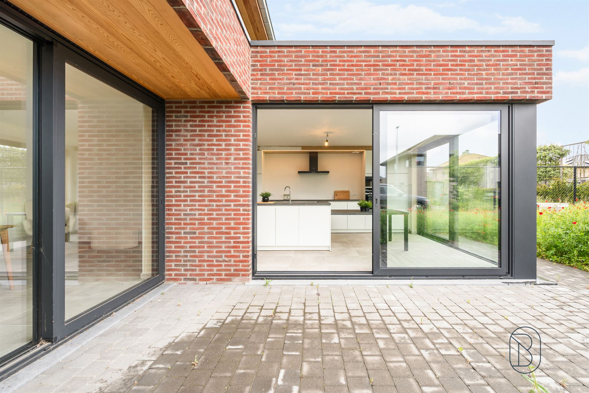 Maison neuve spacieuse, moderne et de qualité avec 3 chambres - photo 4