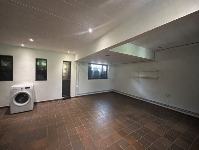 Te huur: Unieke winkelruimte Hundelgemsesteenweg 220, Gent - foto 4