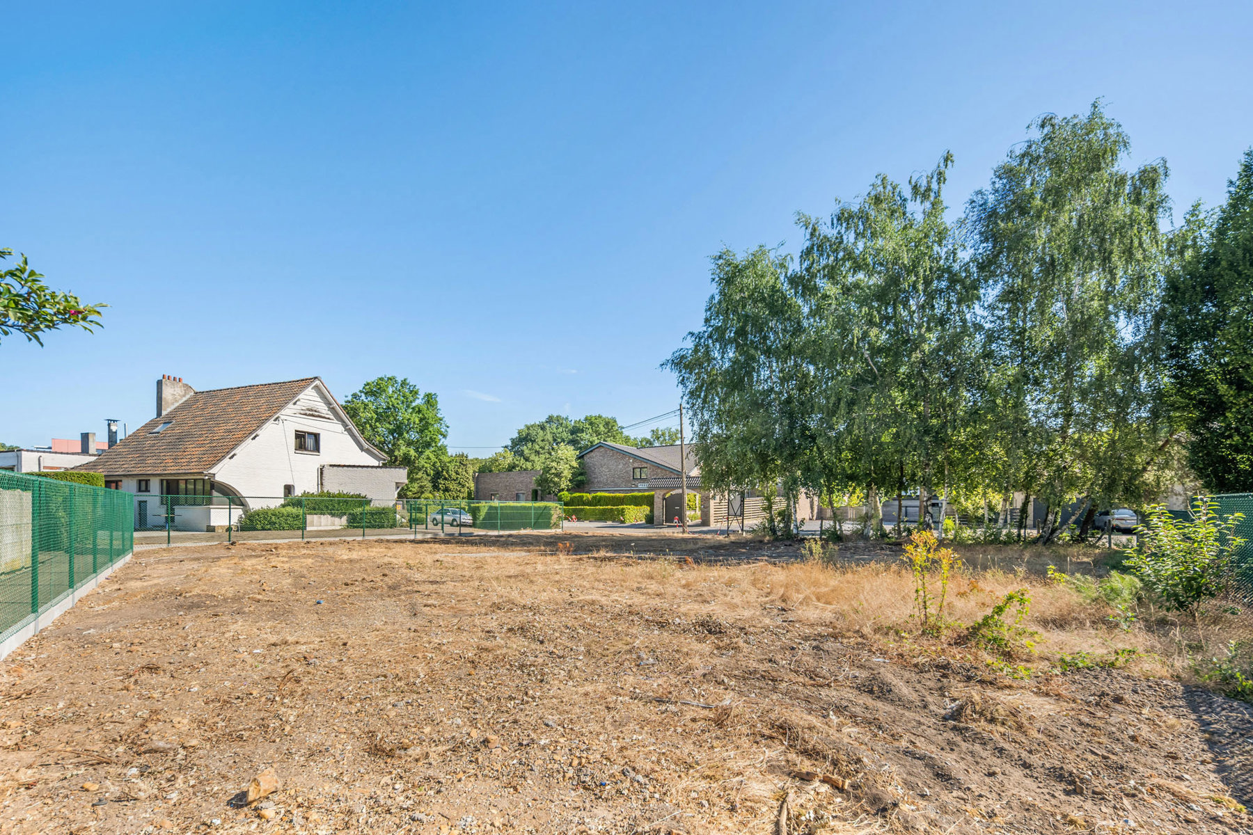 Gunstig georiënteerde, half open, bouwgrond (LOT 1) - foto 4