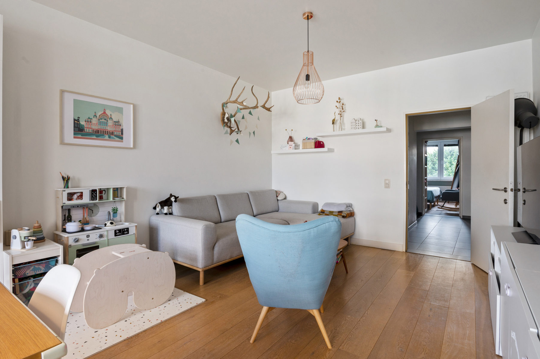 Apartment for sale in Antwerp with 2 bedrooms - photo 4