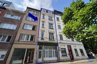 Informatie appartementsgebouwCentrum Antwerpen. Zijstraatje Nationalestraat tussen kathedraal en MSK (zuid). Unieke kans om een volledige gebouw...