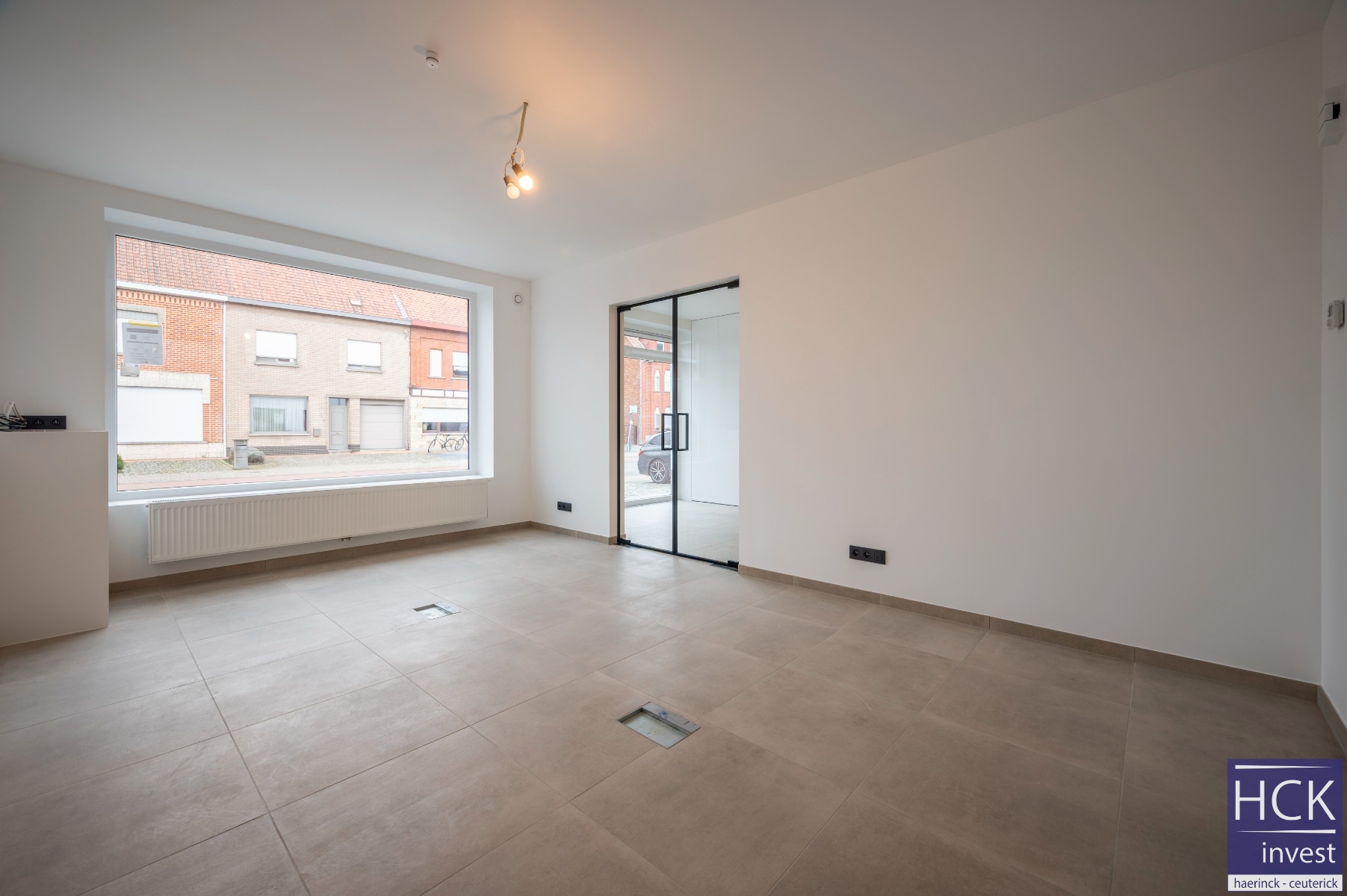 WAREGEM - Kantoorruimte van ca 53 m², instapklaar en energiezuinig! - foto 3