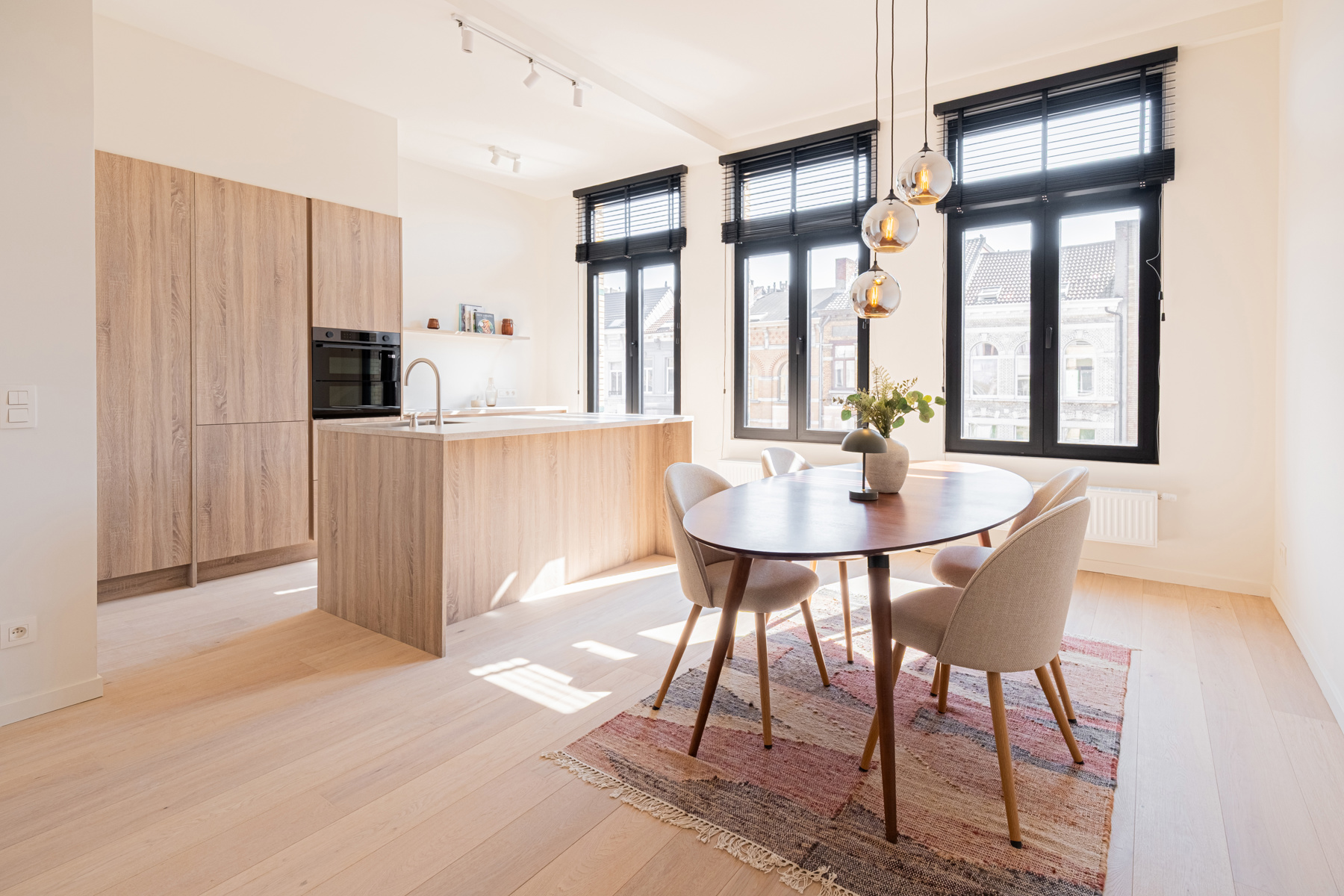 Stijlvol wonen in het hart van ’t Zuid met terras - foto 2