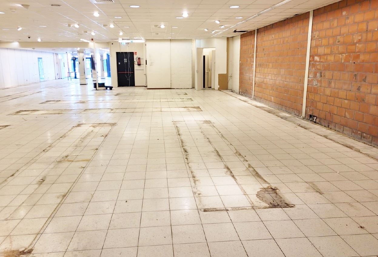 RUIM COMMERCIEEL GELIJKVLOERS PAUWENGRAAF - foto 5