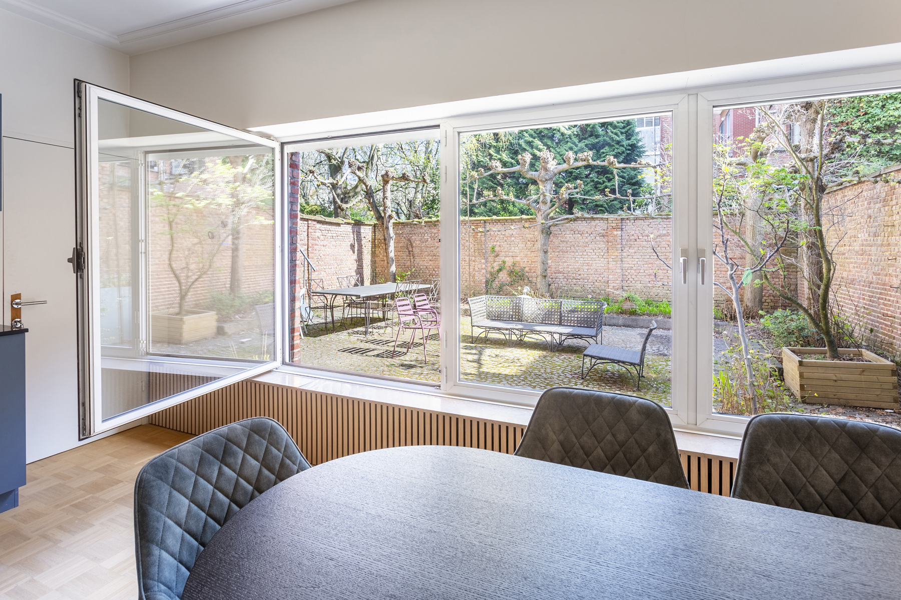 Stijlvol bemeubeld appartement met tuin in Markgravebuurt - foto 4