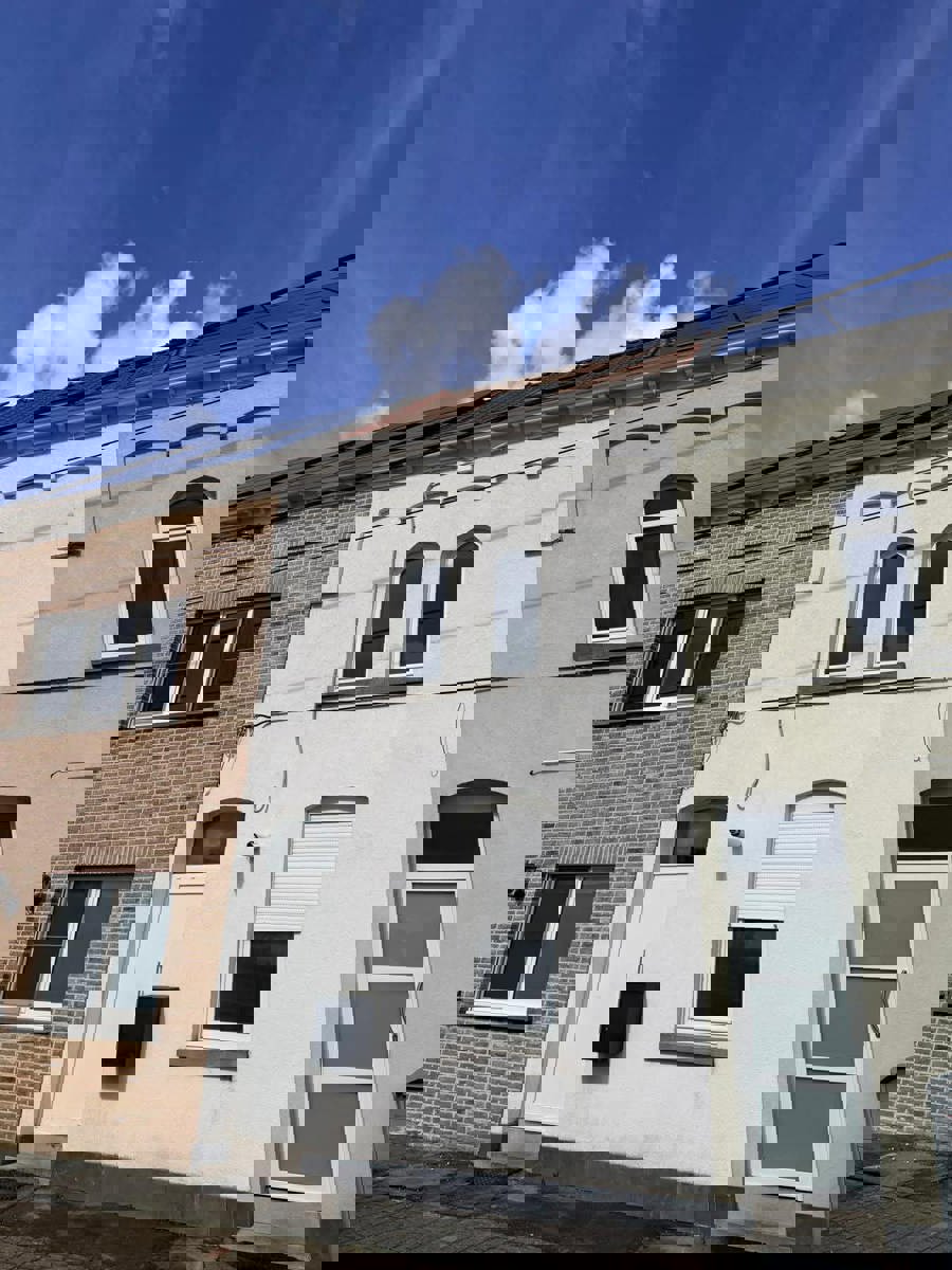 GRONDIG OP TE FRISSEN EENGEZINSWONING - foto 2