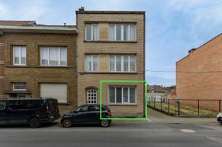 Immo Pické vous propose cet appartement rez-de-chaussée idéalement situé à proximité des écoles, des commerces, des transports en commun et...