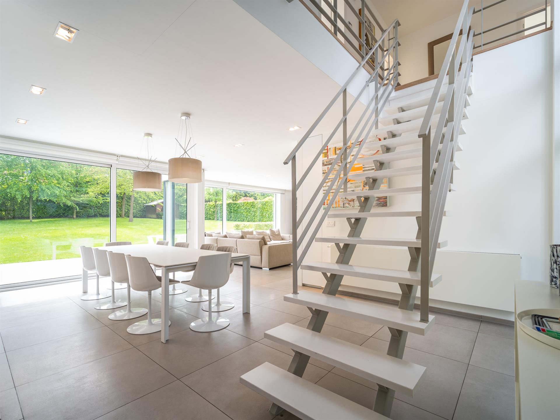 House for sale in Woluwe-Saint-Pierre with 8 bedrooms - photo 3