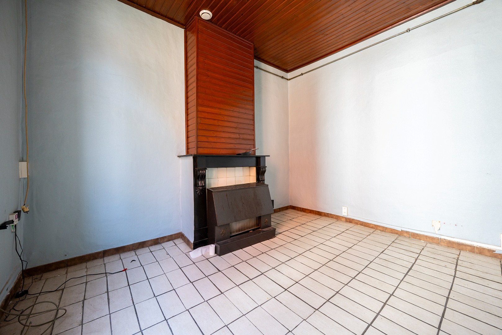 BUITENKANS: huis met 2 slpk + koer! - foto 2