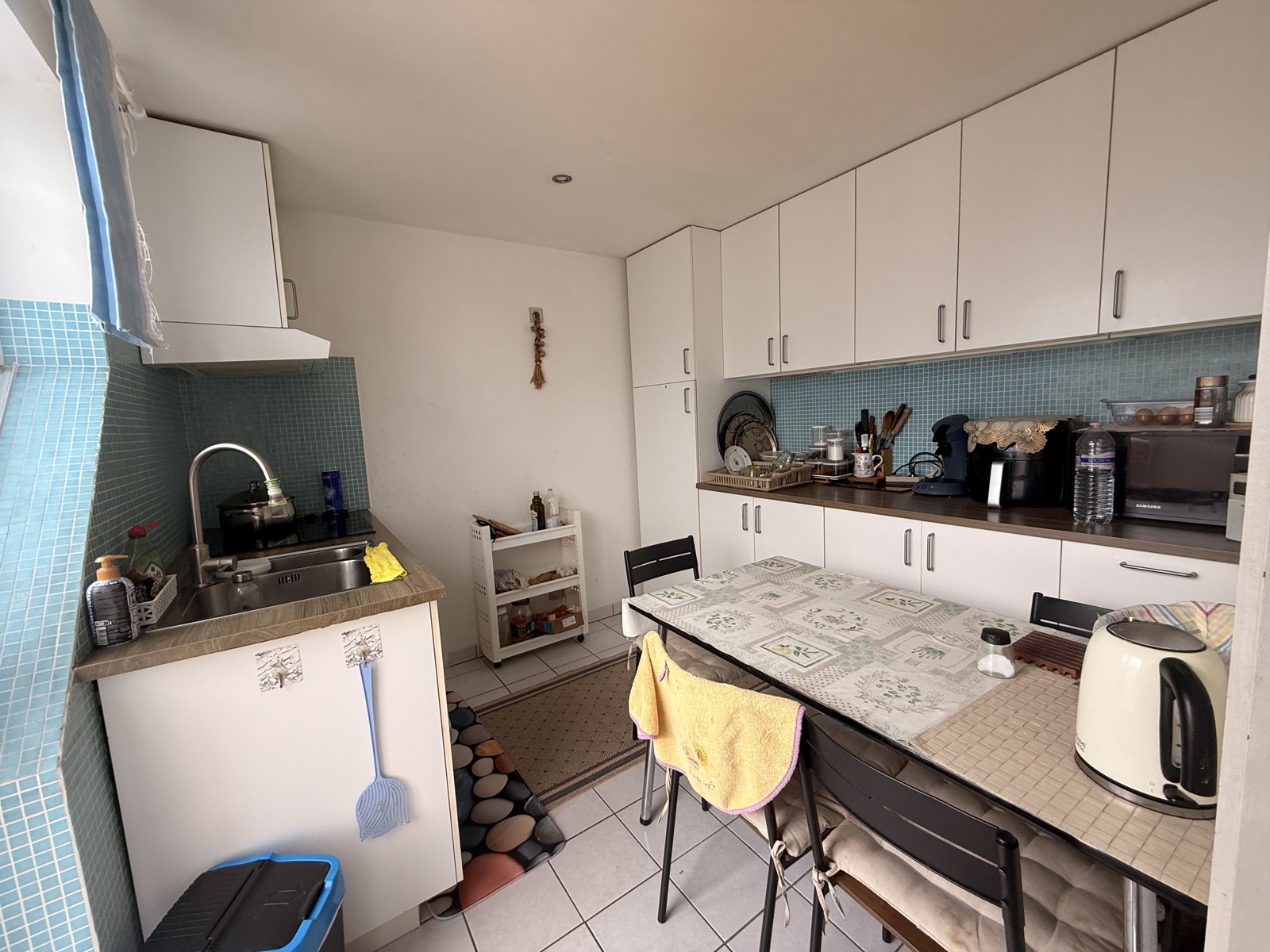 Opbrengstgebouw met 2 ruime appartementen - foto 4