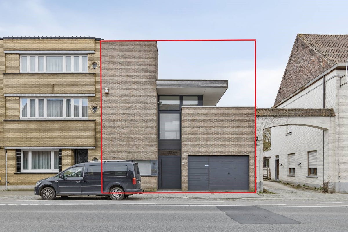 Praktijkruimte met kantoor te Bissegem - foto 1