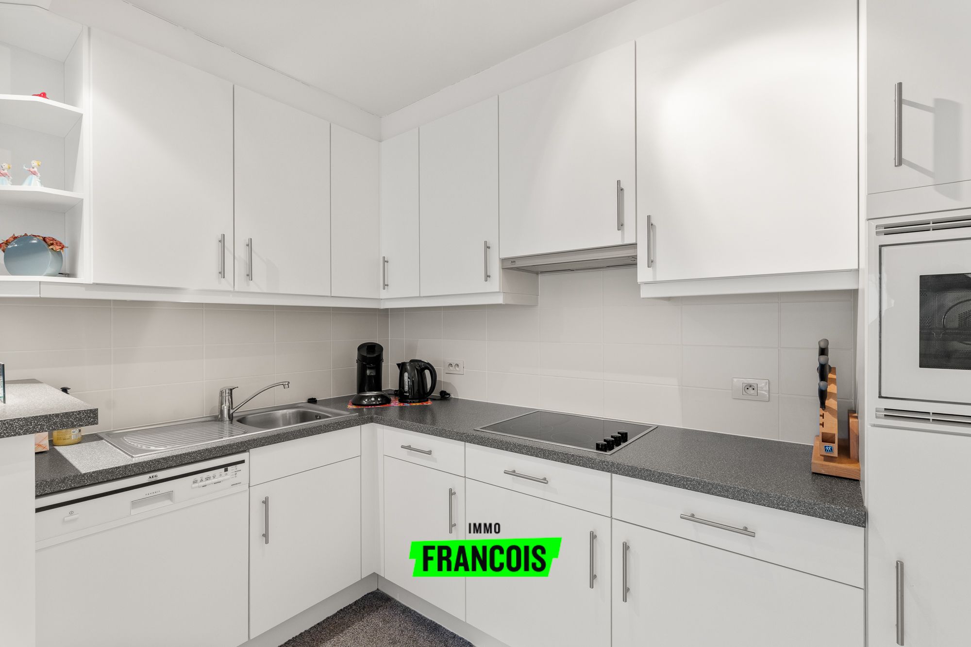 Volledig instapklaar 2 slpk gelijkvloers appartement te Warande Middelkerke: optie garage - foto 5