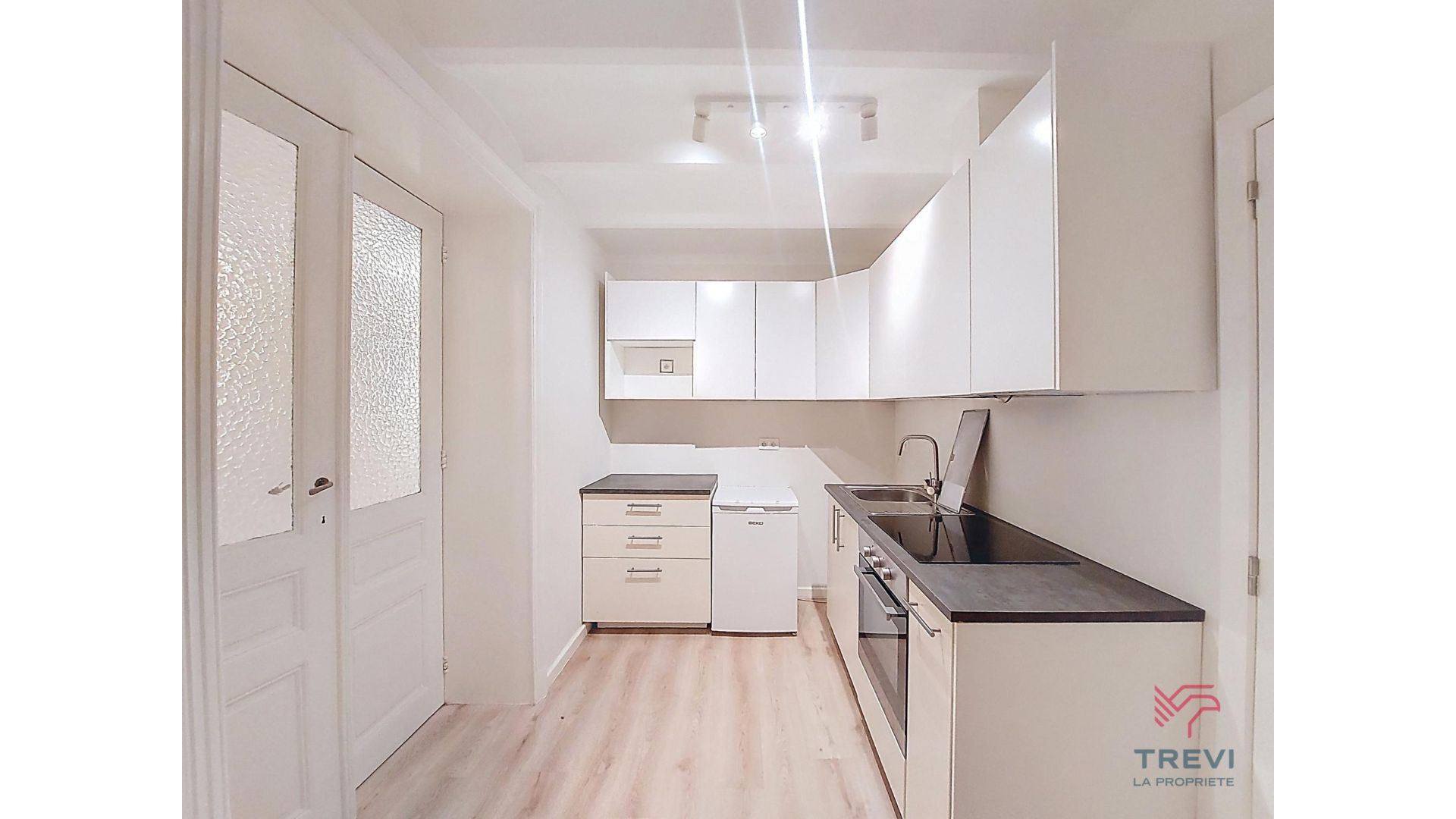 Apartment for rent in Charleroi with 1 bedroom - photo 5