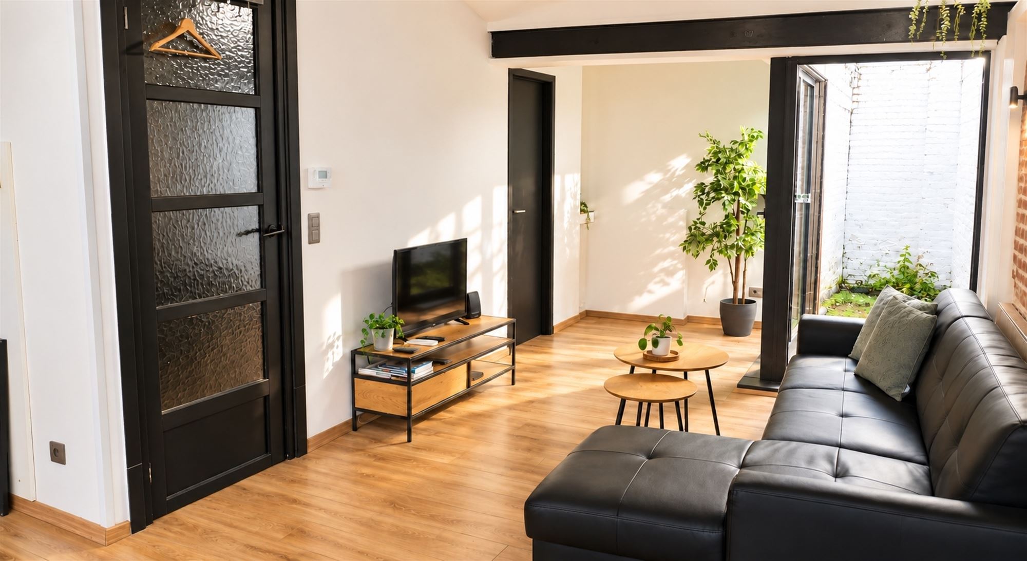 Rijwoning met 1 à 2 kamers en garage nabij Grote Markt - foto 4
