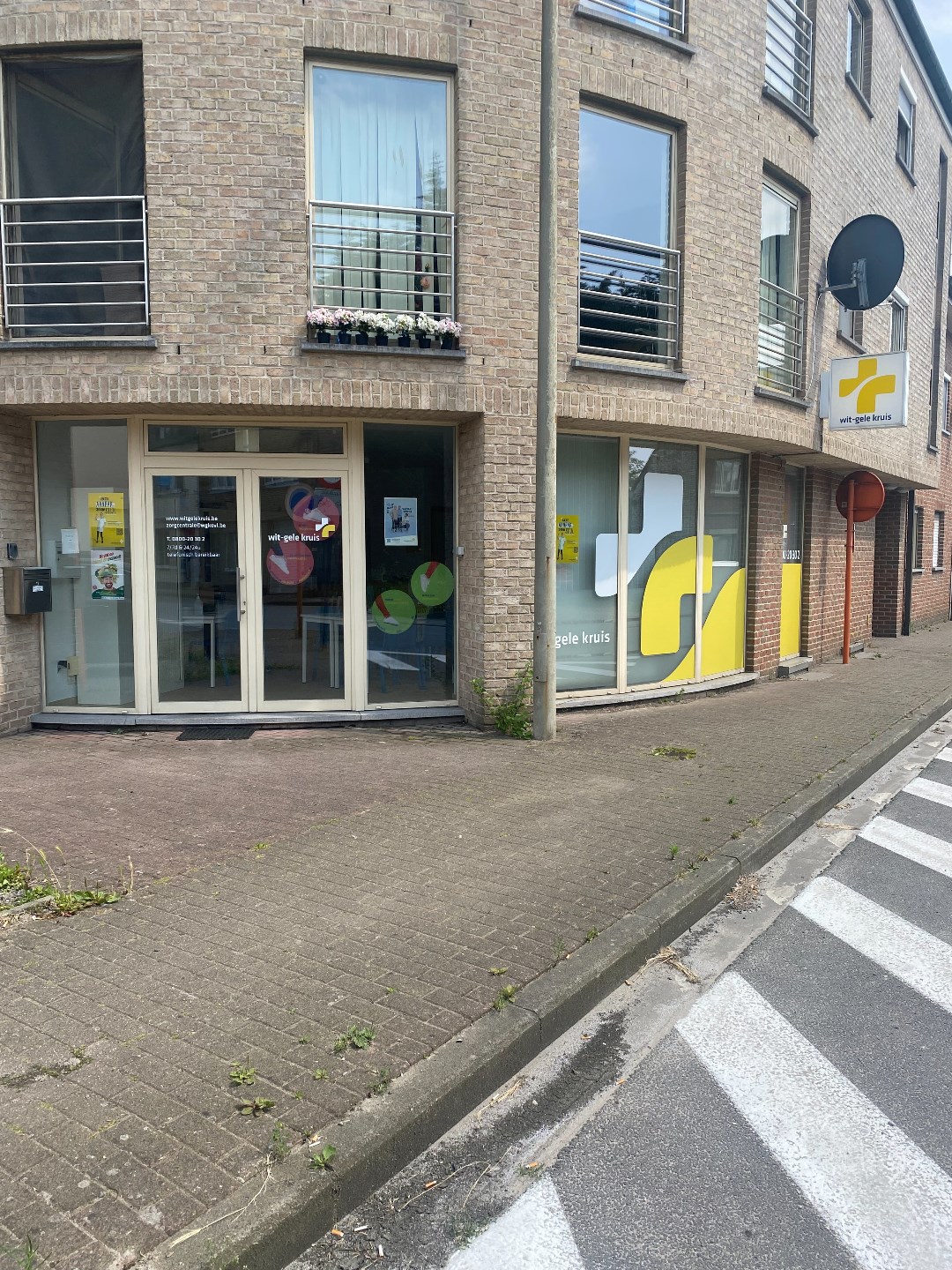 Commercial for rent in Olsene - photo 1