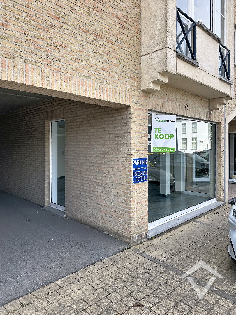 Commercial à vendre à Oudenburg