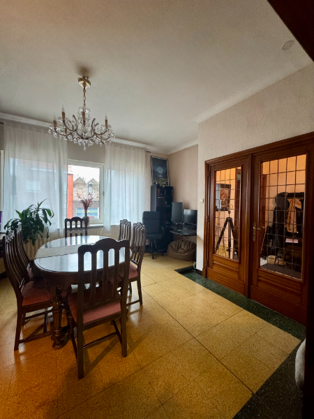 Karaktervolle woning met 3/4 slaapkamers - foto 3