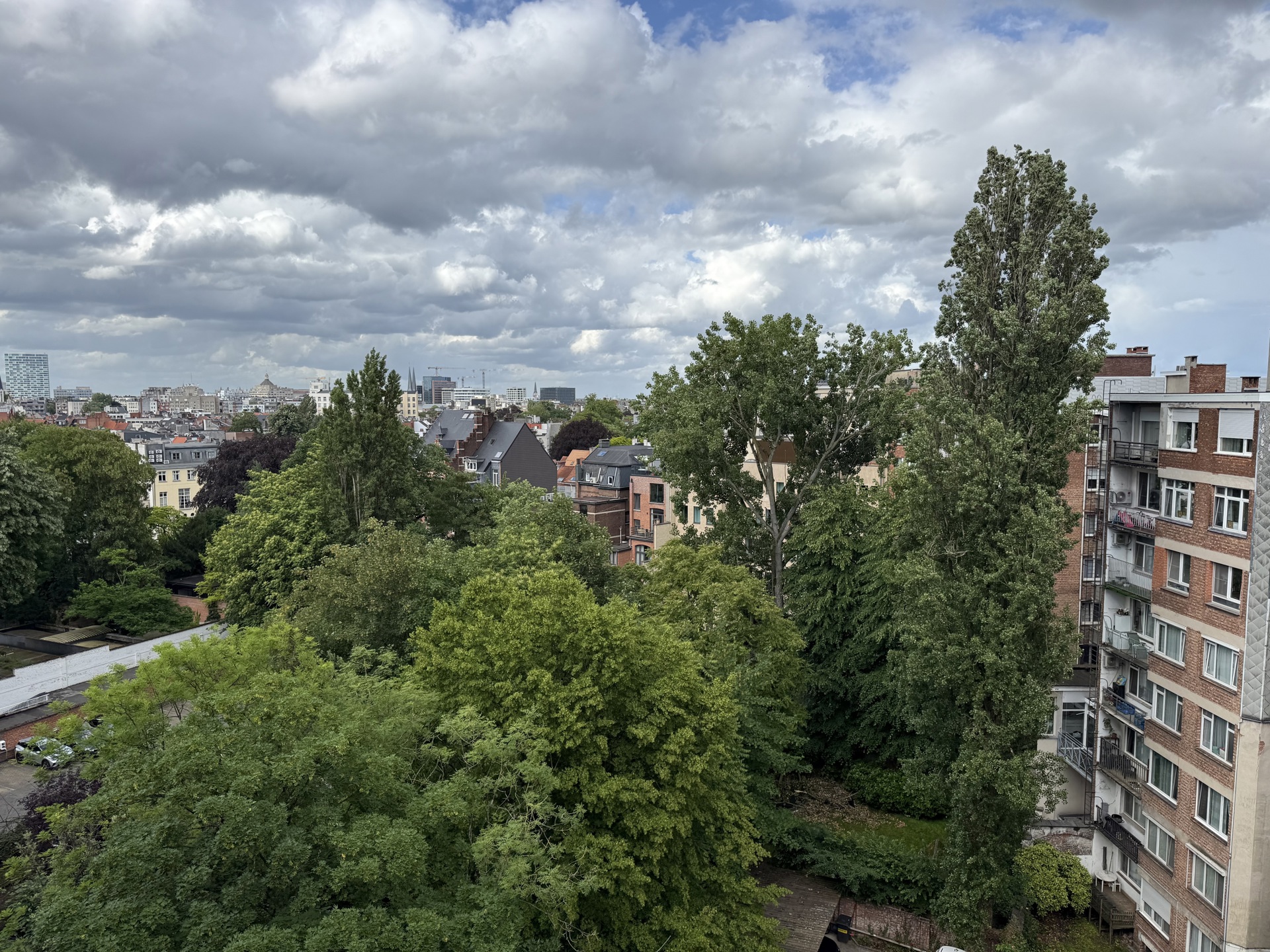 Appartement te koop in Antwerpen met 3 slaapkamers - foto 2