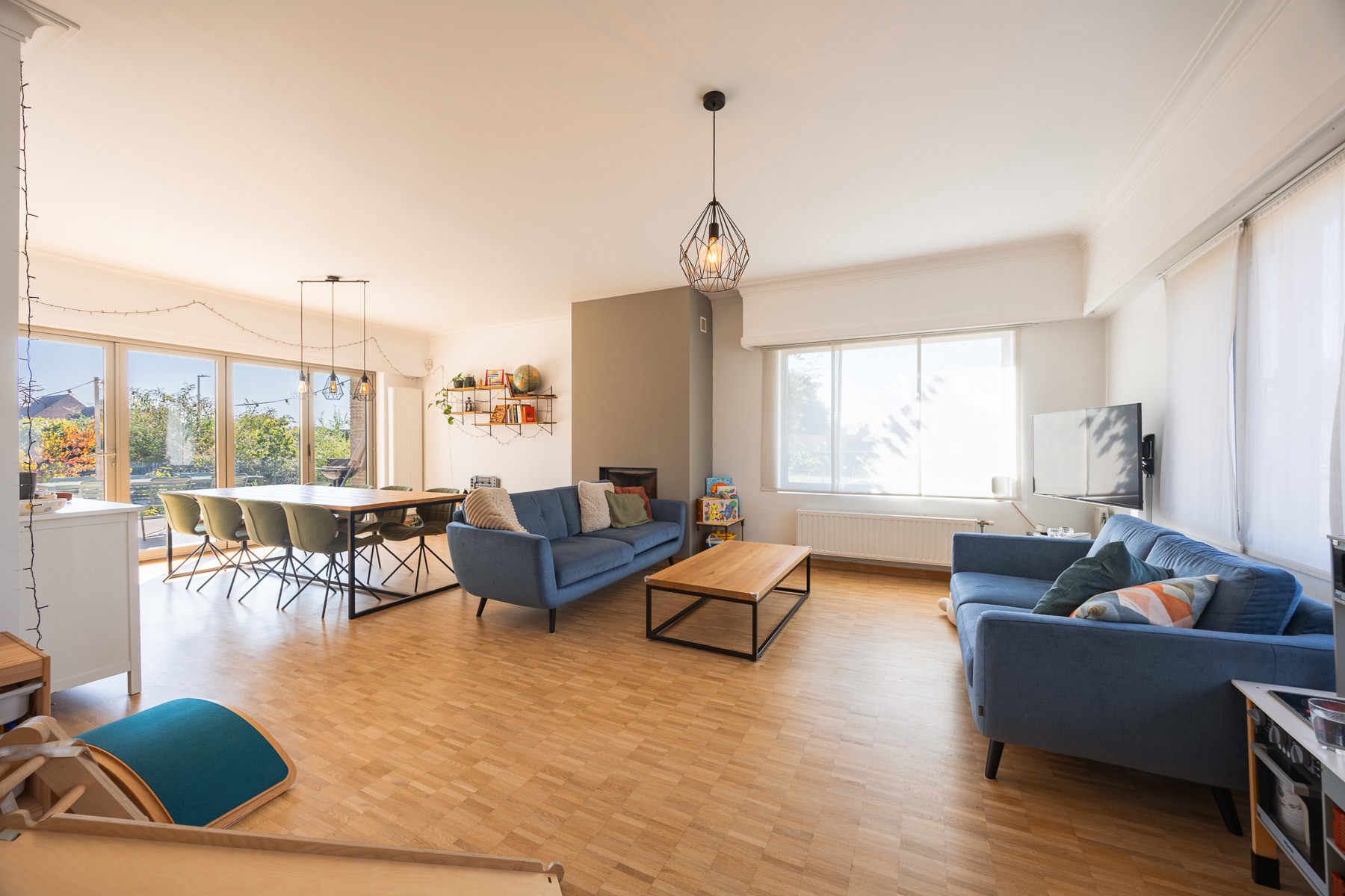 Ruime gezinswoning met 4 slaapkamers op perceel van 528 m² - foto 5