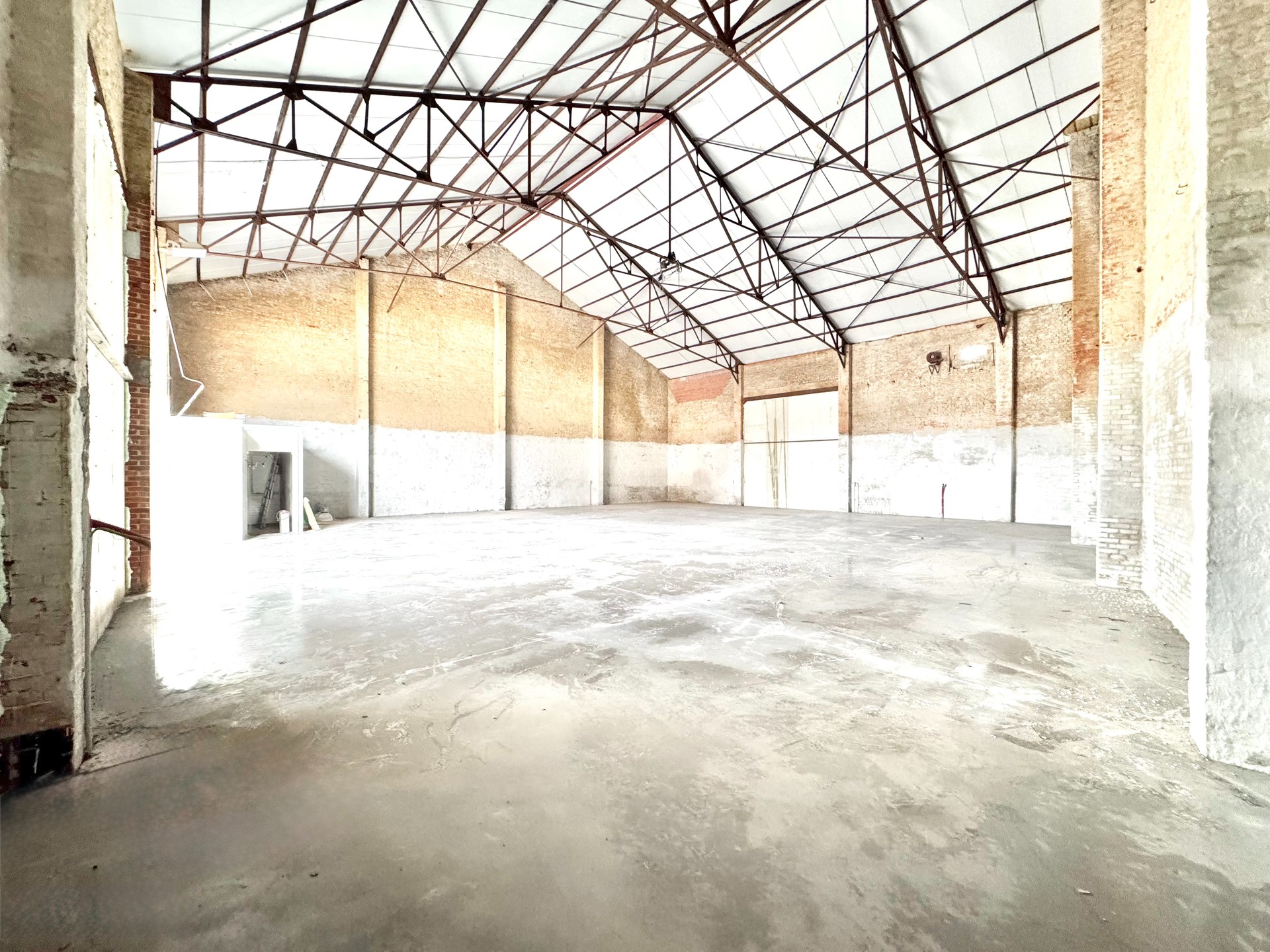 Commercial à louer à Wielsbeke - photo 3