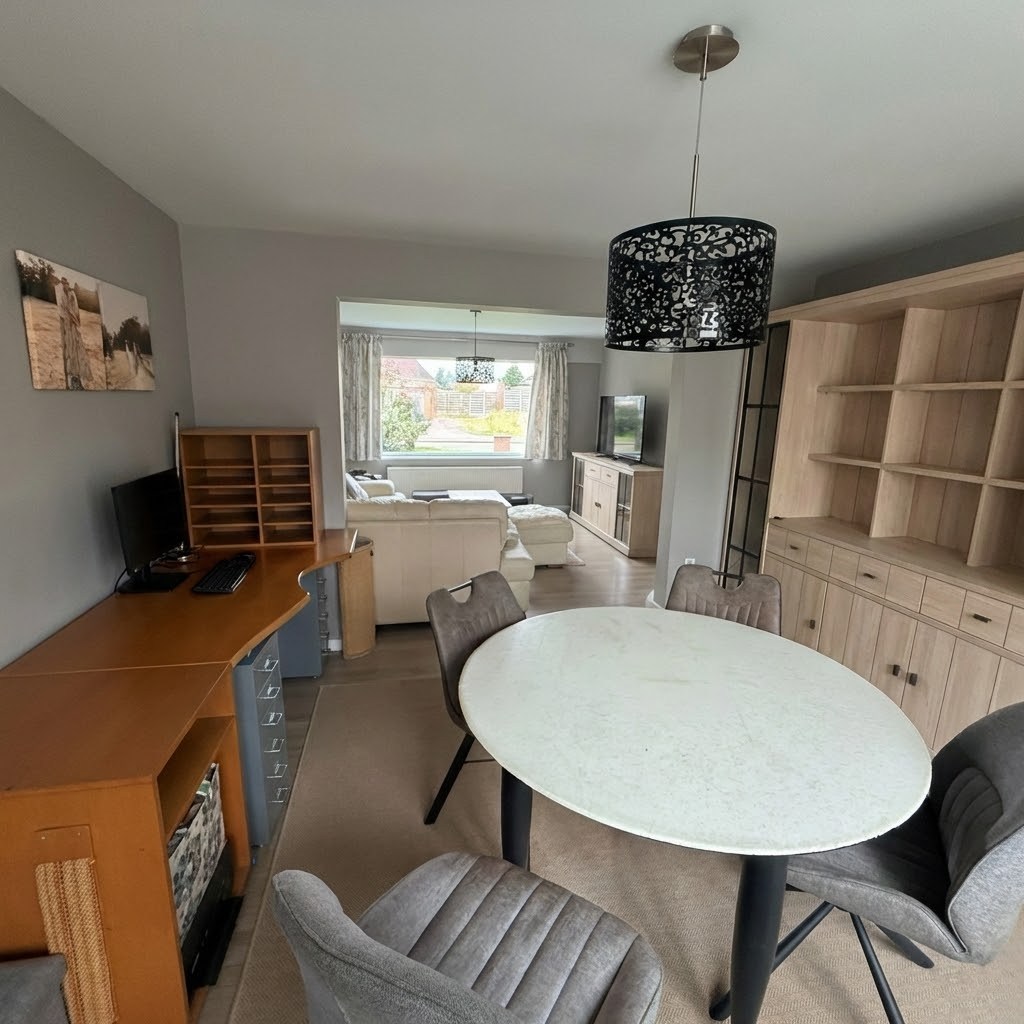 Leuke bungalowwoning gelegen in een rustige woonwijk te Wechelderzande! - foto 4