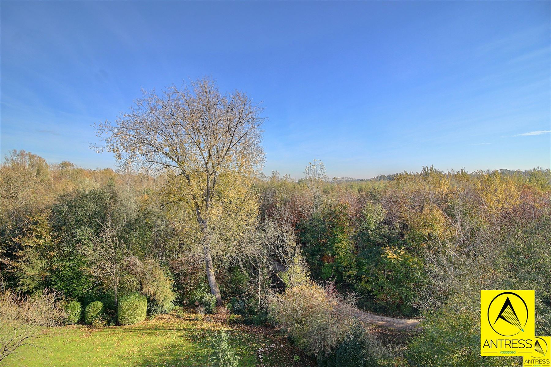 Apartment for sale in Edegem with 1 bedroom - photo 4
