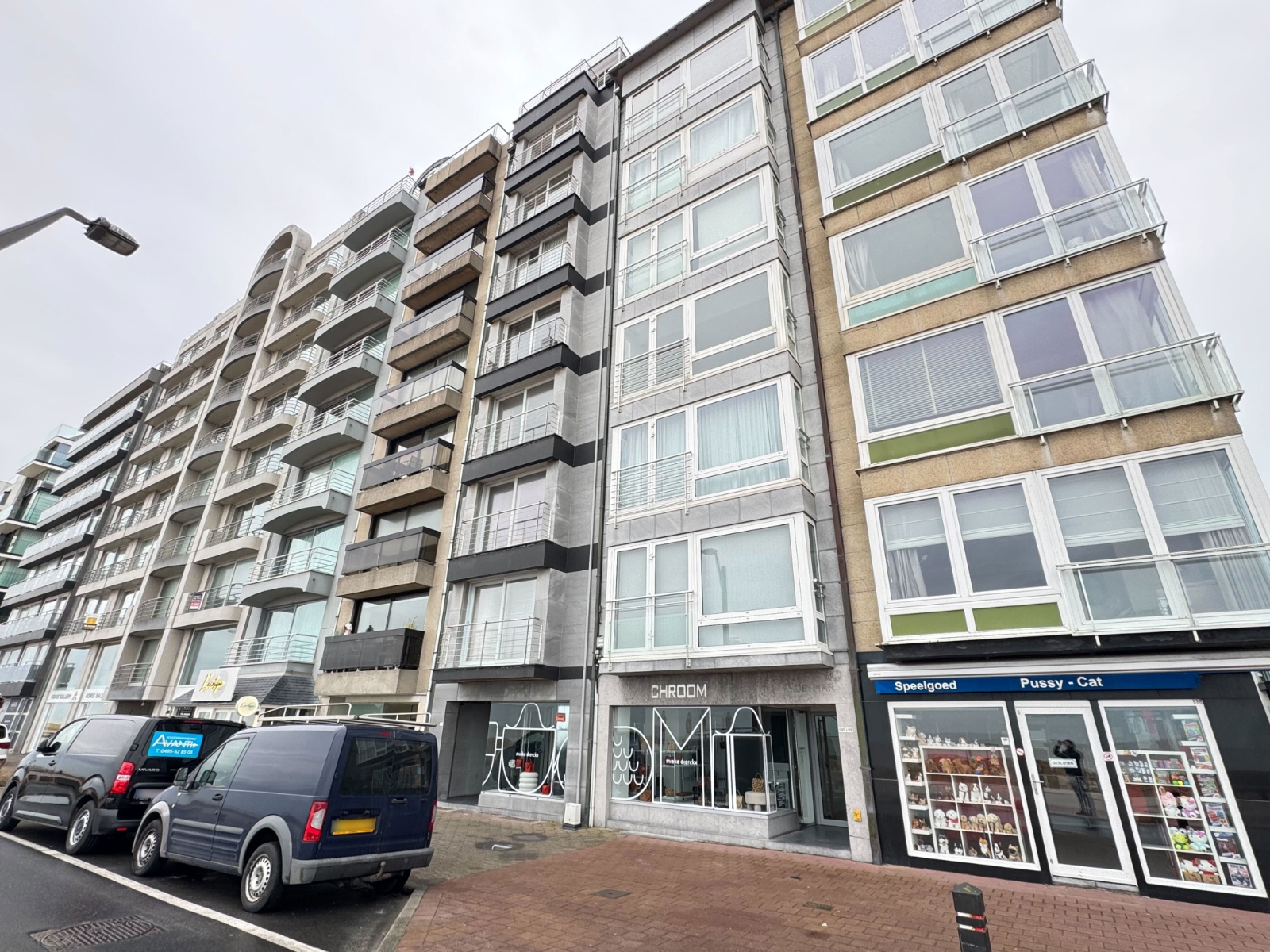 Handelsgelijkvloers Zeedijk Knokke - foto 4