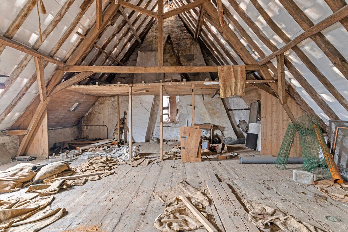 Versatile farmhouse to renovate for sale in Jabbeke - photo 5