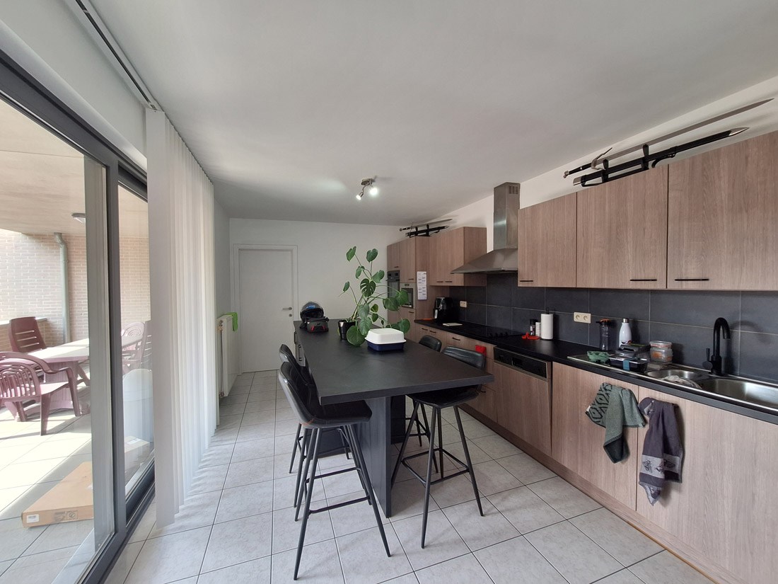 Ruim gelijkvloers appartement te Heusden centrum - foto 5