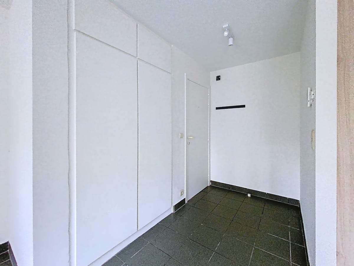 Ruime studio in centrum Eeklo - foto 4