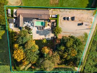 Commercial à vendre à Ranst