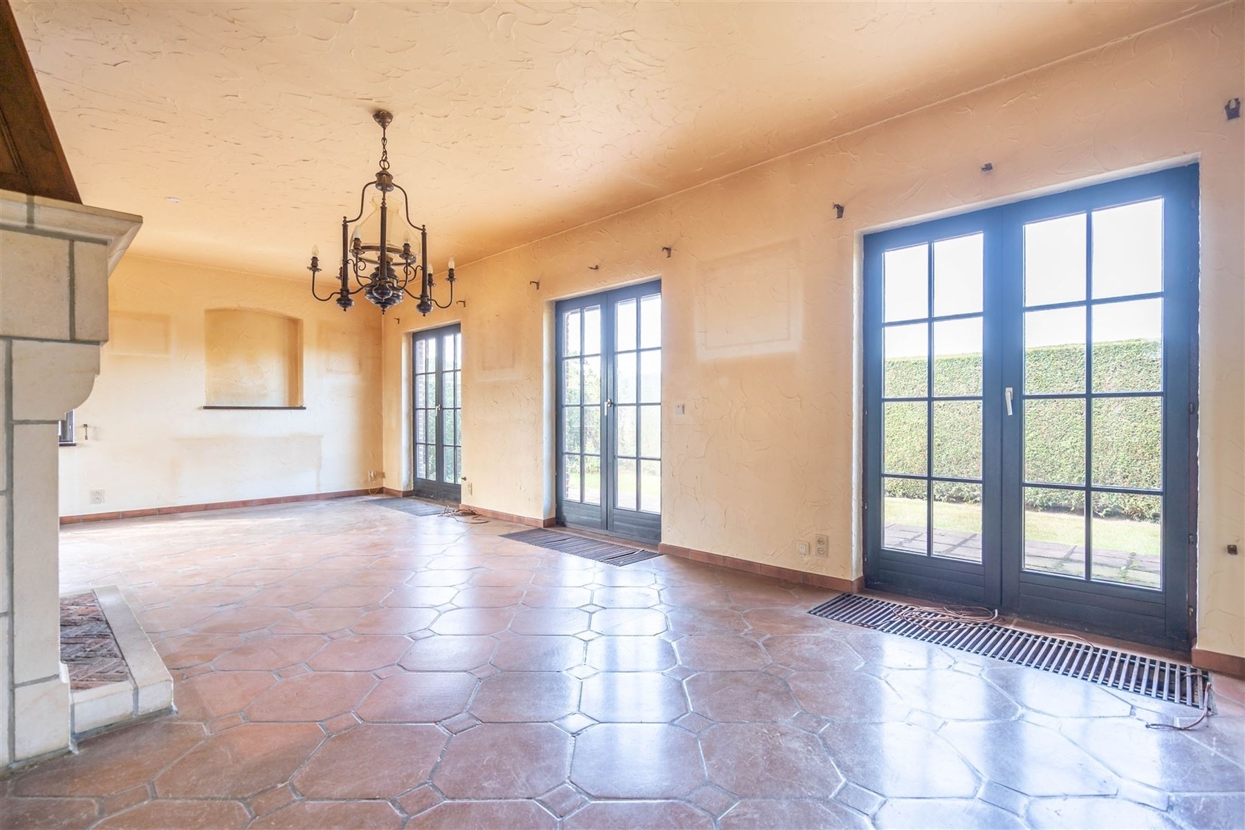 Villa, uitstekend gelegen - foto 4