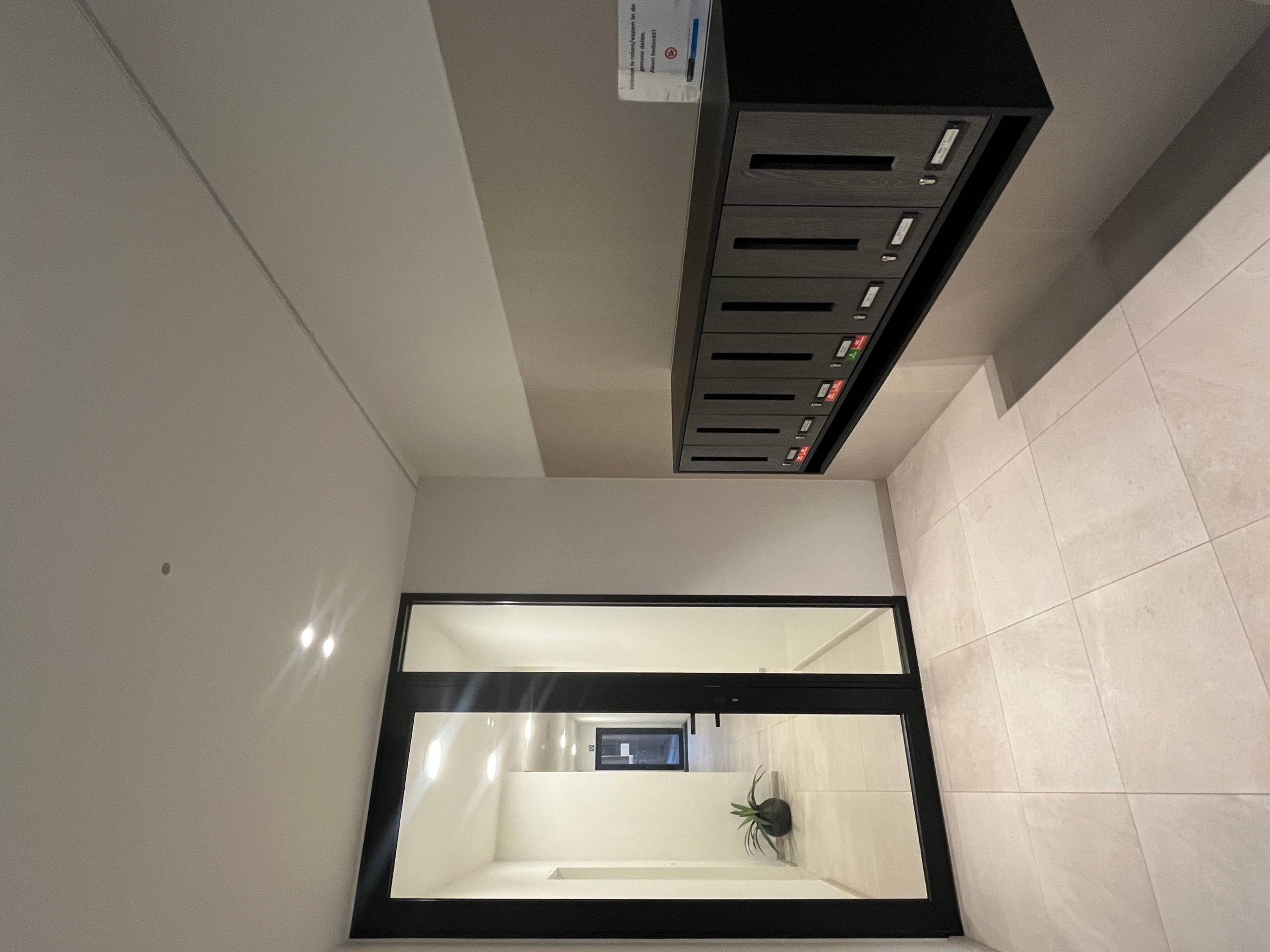 Appartement te huur in Waregem met 2 slaapkamers - foto 2