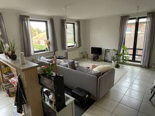 Bezoeken kunnen niet telefonisch ingepland worden, huurprofiel is verplicht:Klik op BEZOEK AANVRAGEN op onze website (www.immo-zone.be) en boek...