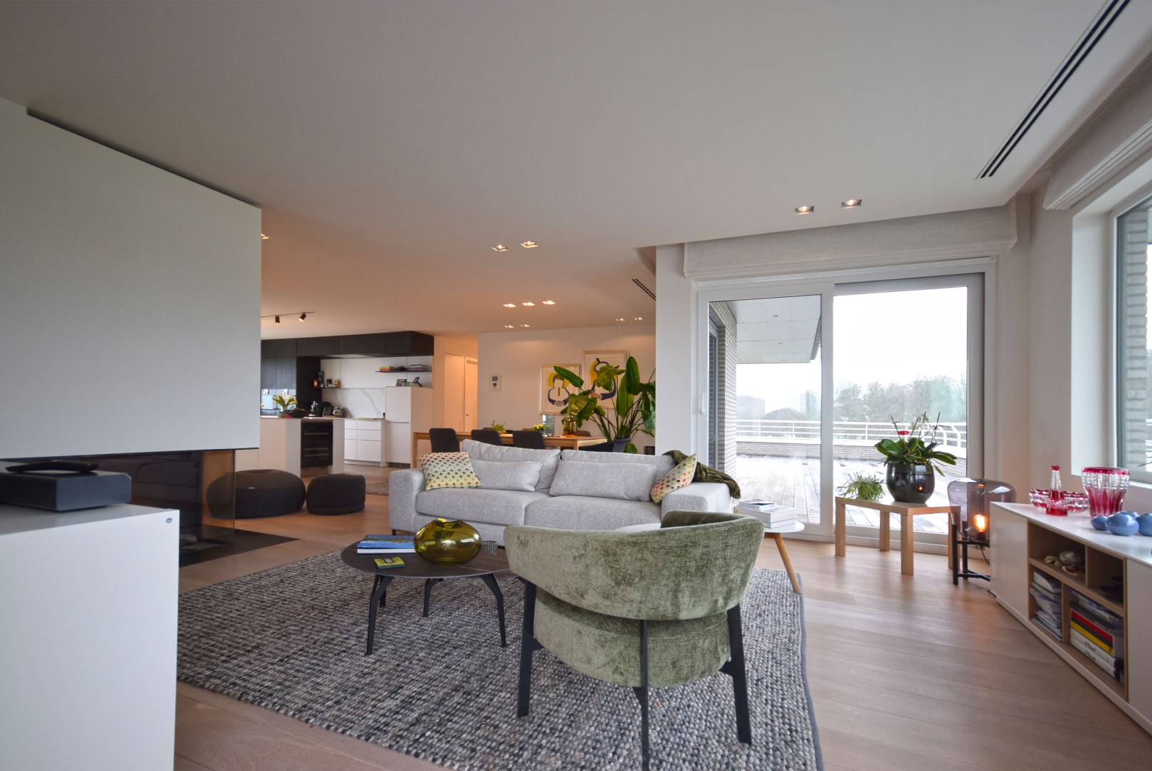 EXCLUSIEF PENTHOUSE AAN HET STERREBOS – WAAR LUXE, RUST EN PANORAMISCHE VERGEZICHTEN SAMENKOMEN - foto 3