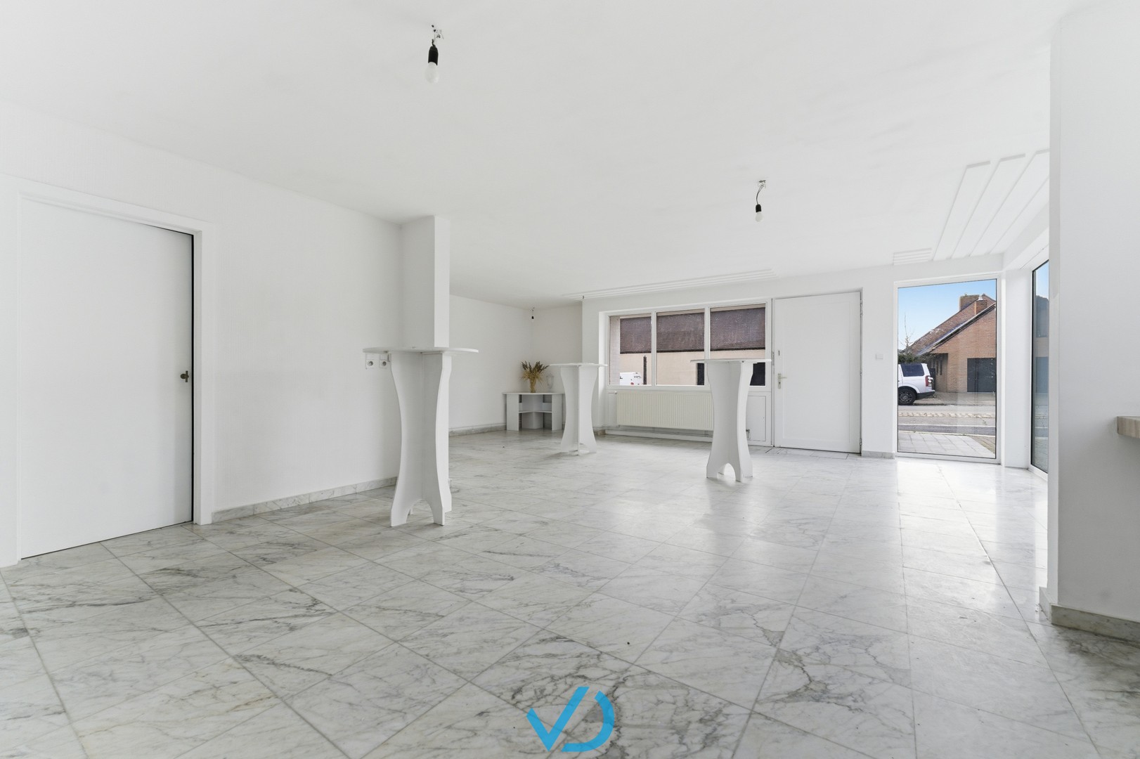 Ruime woning met polyvalente ruimte, garage en tuin op topligging in Zillebeke! - foto 4