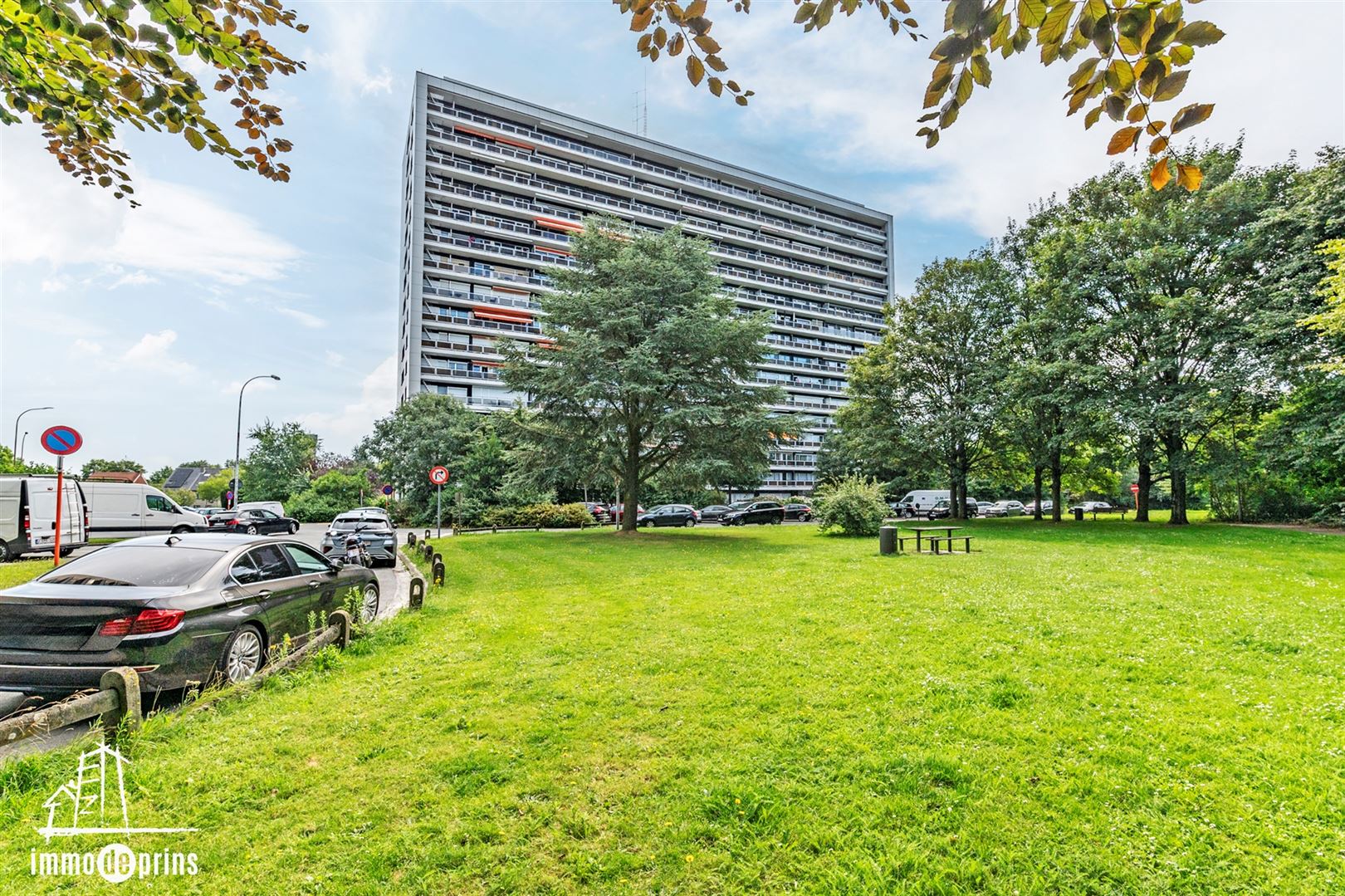 Ruim appartemement met 2 terrassen - foto 1