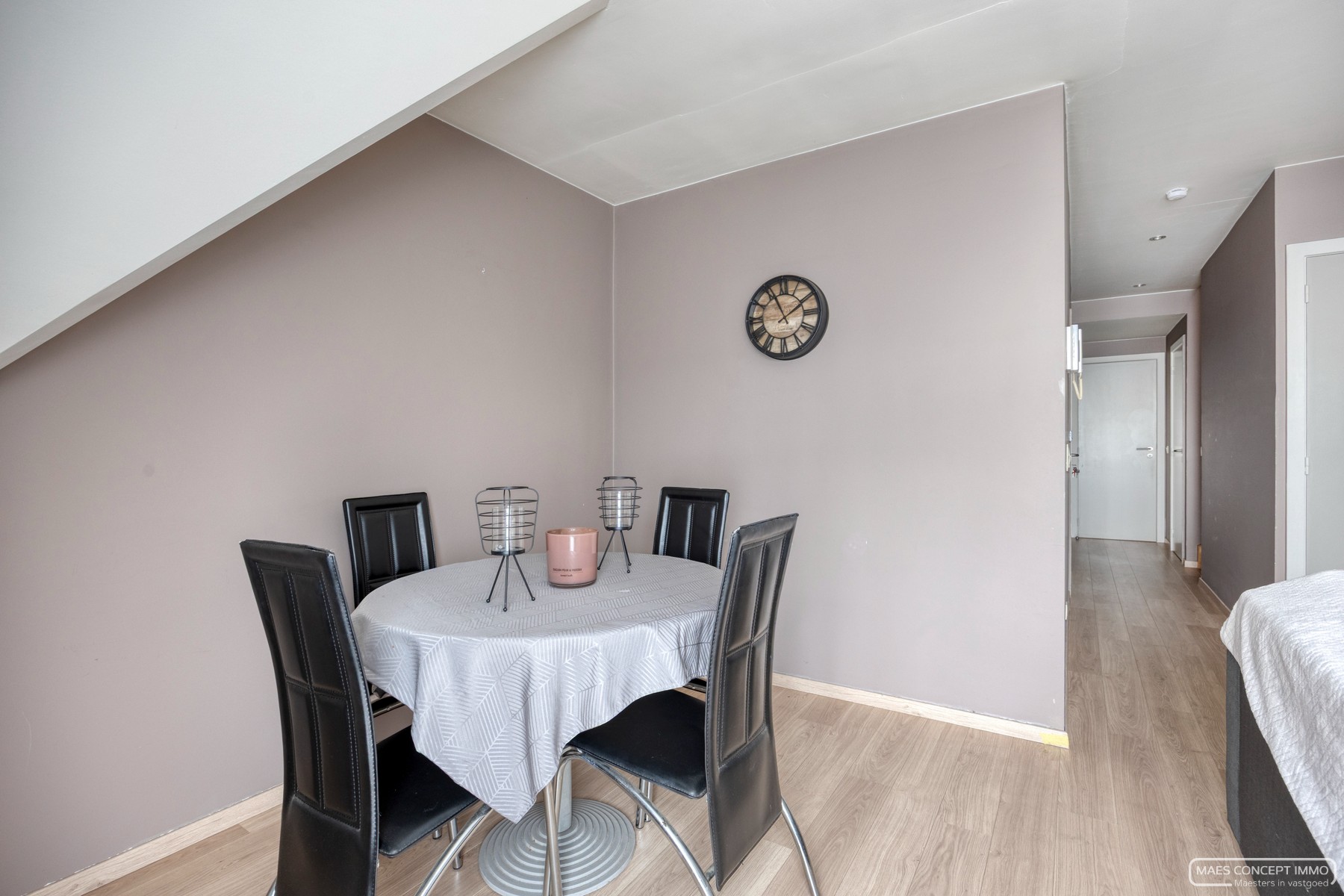 Duplex appartement te koop in Ingooigem met 2 slk, 2 badkamers en garage - foto 5