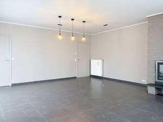 Le moyen le plus rapide pour visiter cette propriété ? Demandez votre visite via le bouton rouge de notre site Web (www.dewaele.com) et vous...