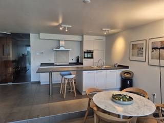 Gelijkvloers appartement in centrum Betekom Dit energiezuinige appartement van 128 m² is gunstig gelegen in het hart van Betekom en biedt een...