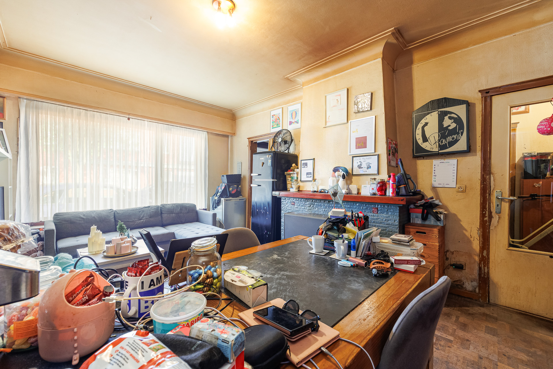 Top gelegen te renoveren app. met 2 slaapkamers en koer - foto 4