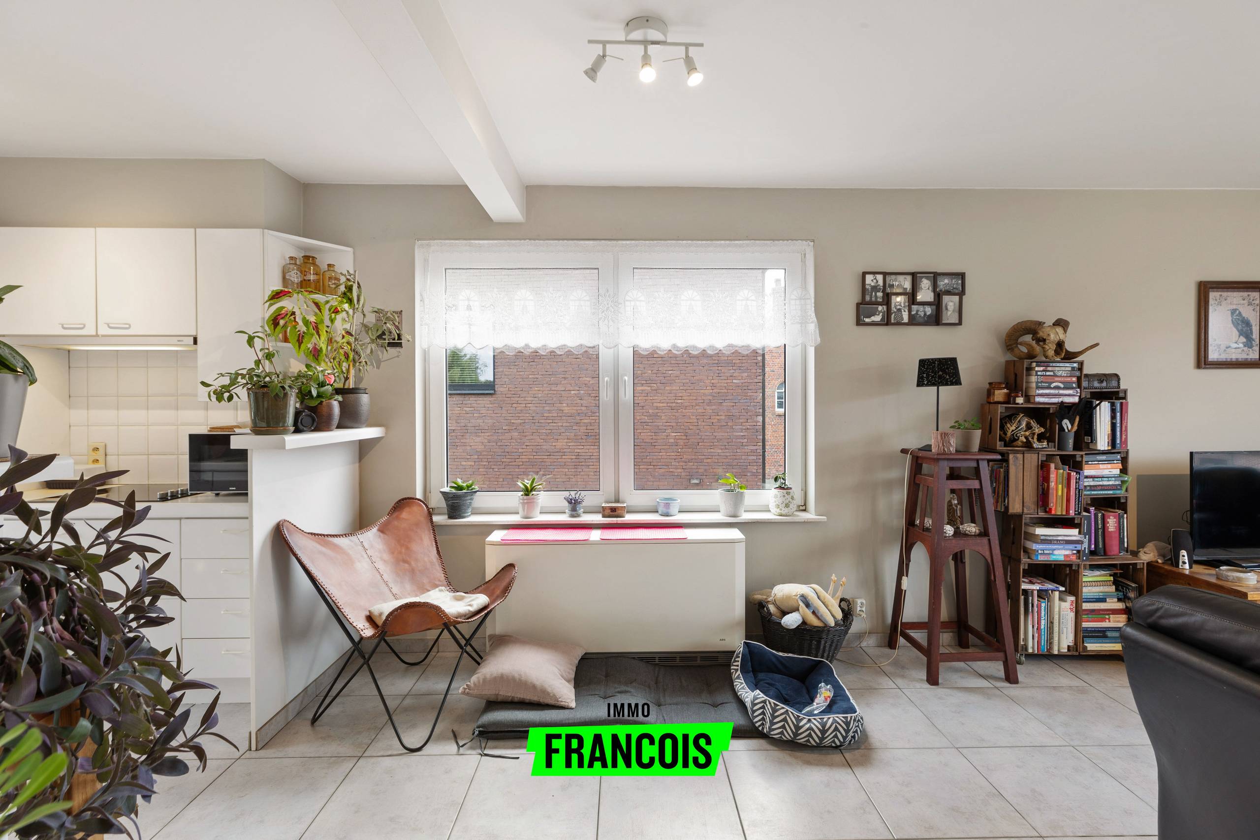 Instapklaar appartement met tuin, garage en staanplaats te koop in rustige buurt van Beernem - foto 5