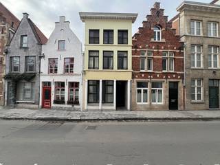 Op zoek naar een mooie investering in de Brugse binnenstad?Gelegen op wandelafstand van de Markt van Brugge, De Dijver, scholen, winkels,... bevindt...